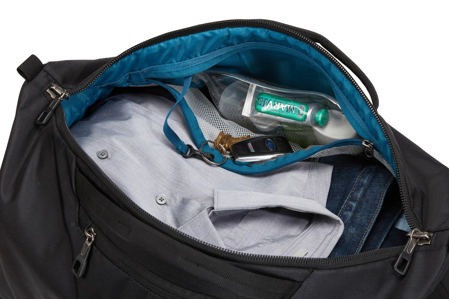 Thule Subterra Duffel 45L 3204025 8 Thule Subterra Duffel 45L 3204025 - Image 6