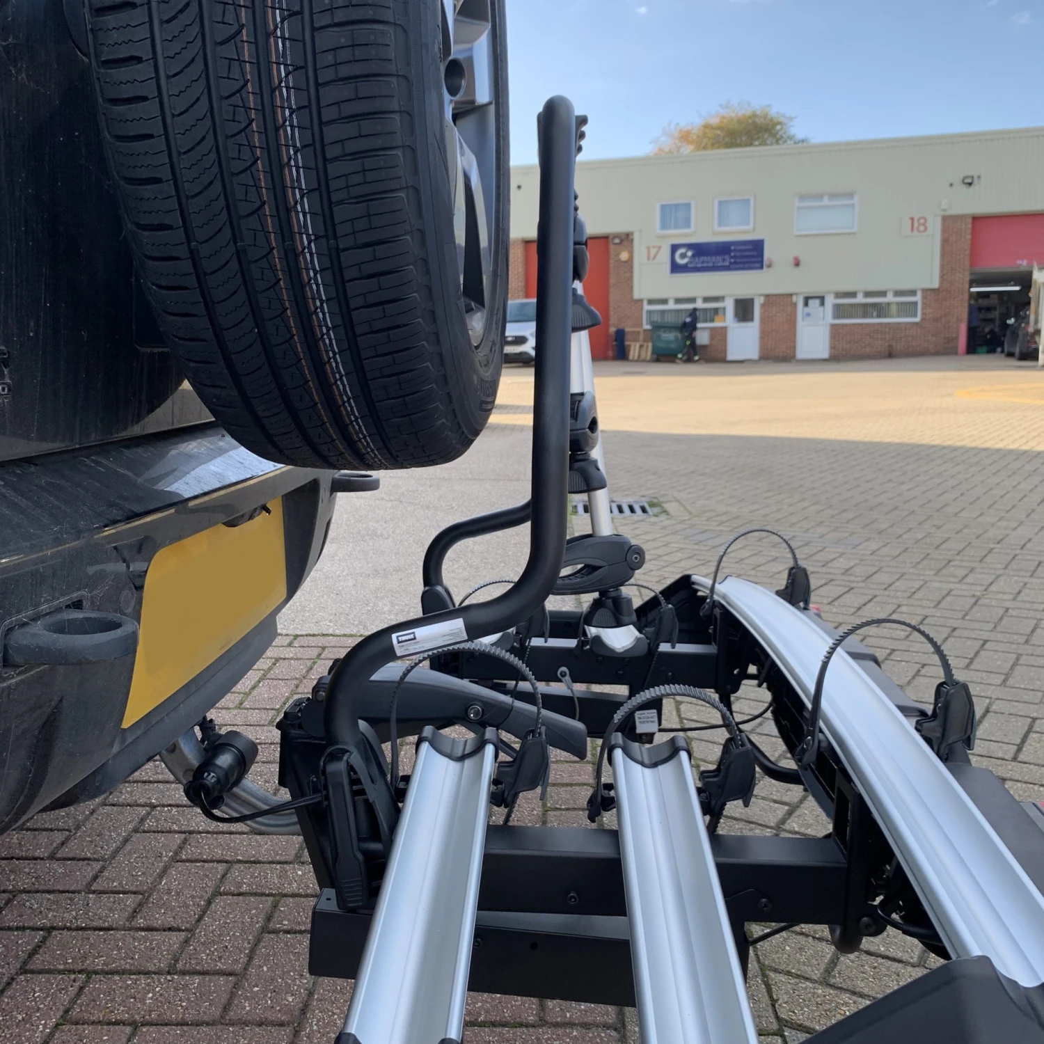 Thule VeloSpace XT 3-Bike Spare Wheel Adapter 9394 5 Thule VeloSpace XT 3-Bike Spare Wheel Adapter 9394 - Image 3